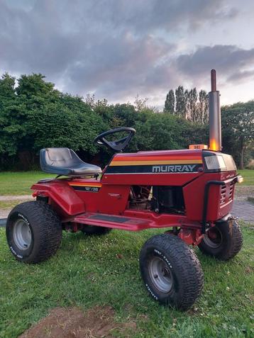 Tuintractor  Murray beschikbaar voor biedingen
