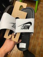 Sandals Nike. Maat 40.5 (42.5., Noir, Enlèvement ou Envoi, Neuf