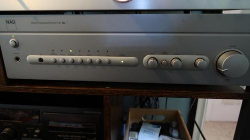 Ampli NAD C352, TV, Hi-fi & Vidéo, Amplificateurs & Ampli-syntoniseurs, Comme neuf, 60 à 120 watts, Autres marques, Enlèvement