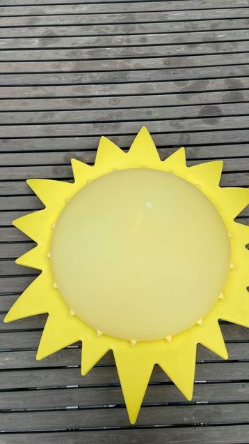 Lamp zon kinderkamer beschikbaar voor biedingen