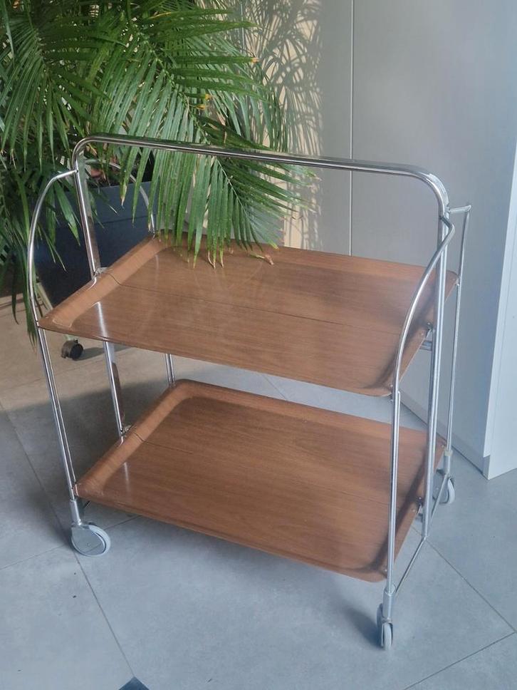 Serveerwagen , inklapbaar , gelinol dienblad,  display rek, Antiquités & Art, Curiosités & Brocante, Enlèvement ou Envoi