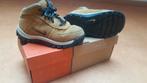 Nike Little Yucan suède schoen maat 25, Ophalen, Schoenen, Zo goed als nieuw, Nike