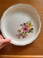 12 borden - servies- retro, Huis en Inrichting, Ophalen, Keramiek, Zo goed als nieuw, Bord(en)
