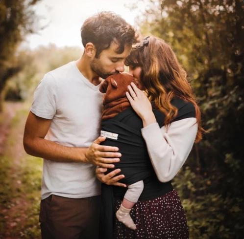 Draagdoek love radius zwart, Kinderen en Baby's, Babydragers en Draagdoeken, Zo goed als nieuw, Draagdoek, Buik, Overige merken