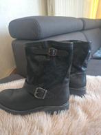 Botte Guess pointures 41, Enlèvement