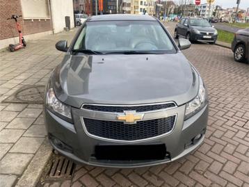 CHEVROLET Cruze benzine van 2010, lederen, euro5 ,in januari beschikbaar voor biedingen