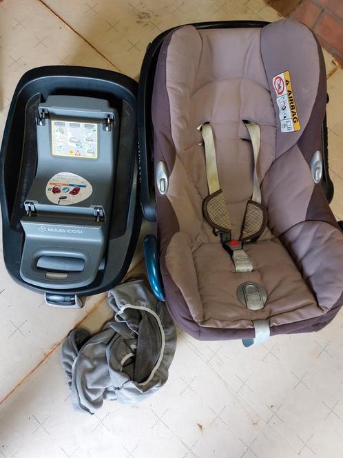 Maxicosi pebble + isofix incl. verkleinkussen en extra hoes, Kinderen en Baby's, Autostoeltjes, Zo goed als nieuw, Maxi-Cosi, Isofix