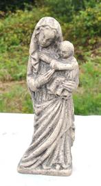 vierge a l'enfant en pierre reconstituée, Enlèvement ou Envoi