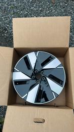 Volvo XC 40 recharge 2024 wiel, Ophalen, Gebruikt, Velg(en), Terreinwagen