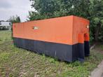 Gesloten werfcontainer op slede, Ophalen
