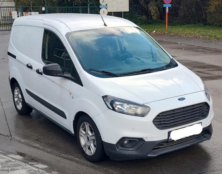 NIEUW!! Ford Transit Courier - 2 jaar FORD GARANTIE, Auto's, Bestelwagens en Lichte vracht, Particulier, ABS, Achteruitrijcamera