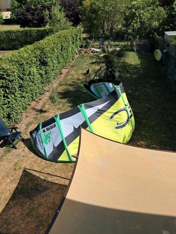 Kite Cabrinha 14 m2 beschikbaar voor biedingen