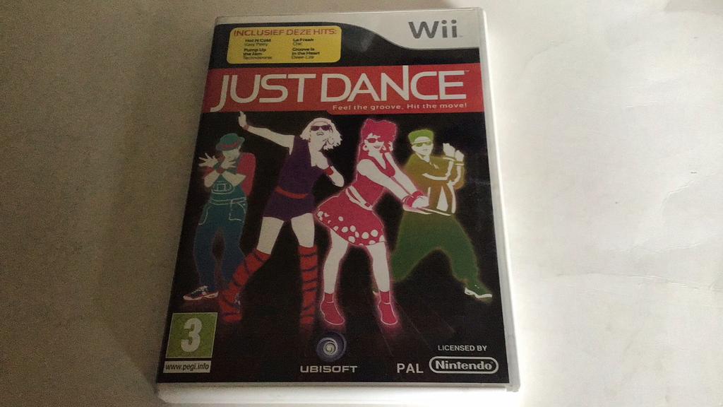 Wii just dance(g1), Games en Spelcomputers, Games | Nintendo Wii, Muziek, Ophalen of Verzenden, Zo goed als nieuw, 3 spelers of meer