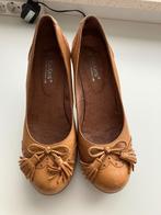 Pumps Kickers maat 38, Kleding | Dames, Schoenen, Pumps, Bruin, Ophalen of Verzenden, Zo goed als nieuw