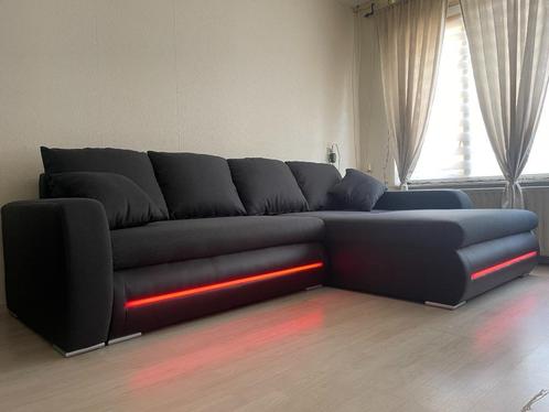 BESTE KOOP! Hoekbank/ Slaapbank GIO + Bediening 267 x 178 cm, Huis en Inrichting, Zetels | Zetels, Nieuw, Hoekbank, Vierpersoons of meer