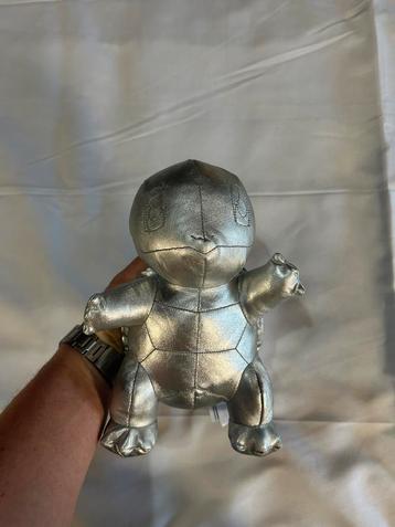 Zeldzame Pokémon Squirtle Knuffel – Metallic Silver Edition! beschikbaar voor biedingen