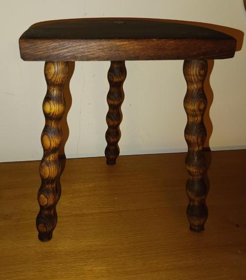 Vintage houten kruk, Huis en Inrichting, Krukjes, Gebruikt, Hout, Verzenden