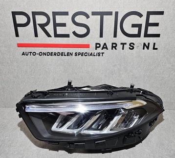 Koplamp Mercedes A Klasse W177 Facelift Links A1779062106 beschikbaar voor biedingen