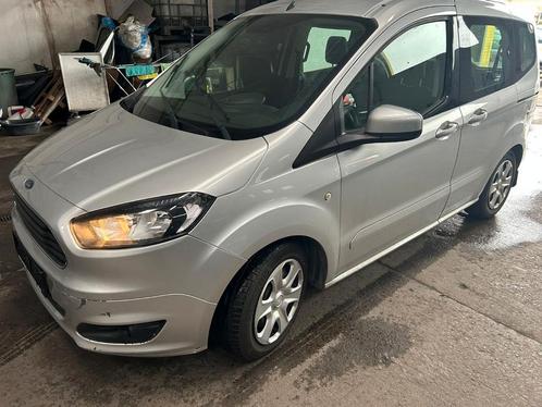 Ford tourneo courier 2016 78000 km 1.0 benzine euro6b, Auto's, Ford, Particulier, Tourneo Courier, ABS, Airbags, Airconditioning