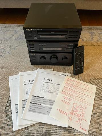 Onkyo HiFi set (met issues, voor de handige harry) beschikbaar voor biedingen