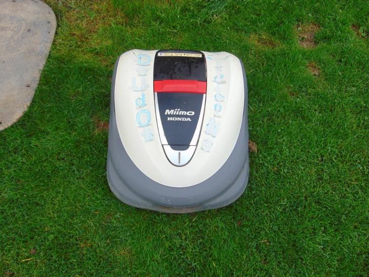 robot tondeuse tondeuse robotisée Honda miimo HRM3000, Tuin en Terras, Robotmaaiers, Gebruikt, Bestuurbaar via app, Ophalen