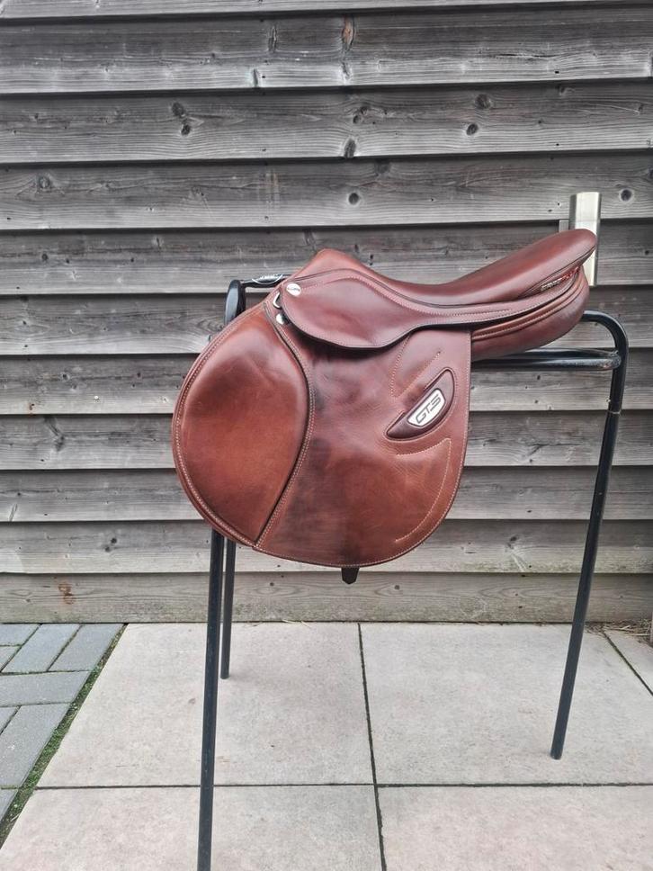 Erreplus GTS 17inch, boommaat 32/33, Dieren en Toebehoren, Paarden en Pony's | Zadels, Ophalen of Verzenden