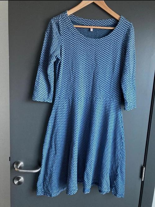 Retro jurk van Blutsgeschwister - Maat M, Kleding | Dames, Jurken, Gedragen, Maat 38/40 (M), Blauw, Ophalen of Verzenden