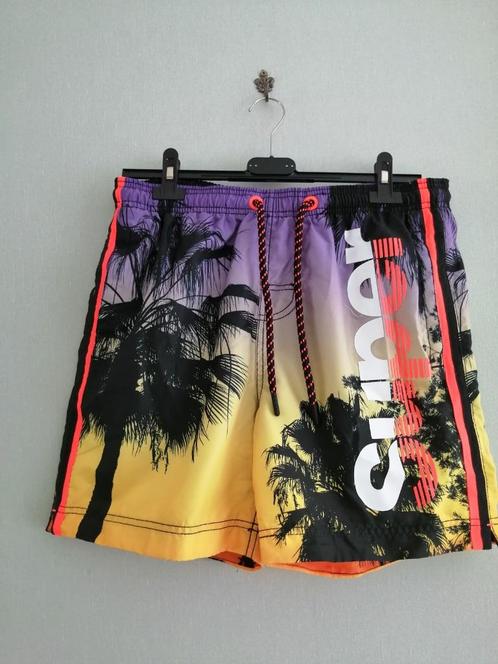 nieuwe zwemshort  Superdry  maat L, Kleding | Heren, Badmode en Zwemkleding, Zwemshort, Maat 52/54 (L), Ophalen of Verzenden