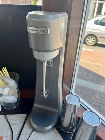 Professionele milkshake maker incl. 2 RVS bekers beschikbaar voor biedingen