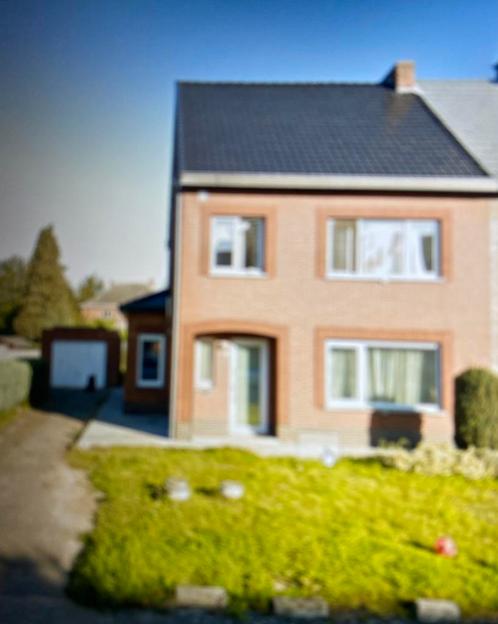 Is Gerenoveerde halfopen bebouwing met 3 slpk met 6.67are, Immo, Huizen en Appartementen te koop, Provincie Limburg, 1500 m² of meer