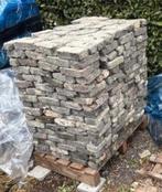 Oude blauwe paepesteen, Doe-het-zelf en Bouw, Metselstenen, Ophalen, Gebruikt, Bakstenen