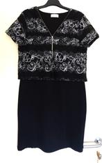 Robe Cassis, joli modèle. Medium, taille 40/42, Noir, Taille 38/40 (M), Porté, Cassis