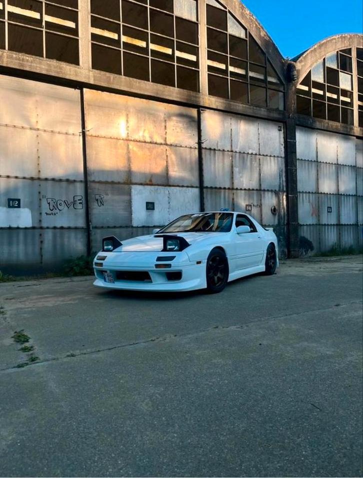 Rx7 fc met bodykit, Auto's, Mazda, Particulier, RX-7, Benzine, Coupé, 2 deurs, Wit, Zwart, Ophalen