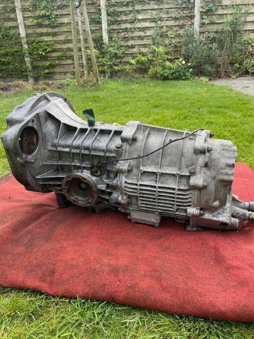 915 versnellingsbak Porsche 911 3.2 1986 beschikbaar voor biedingen