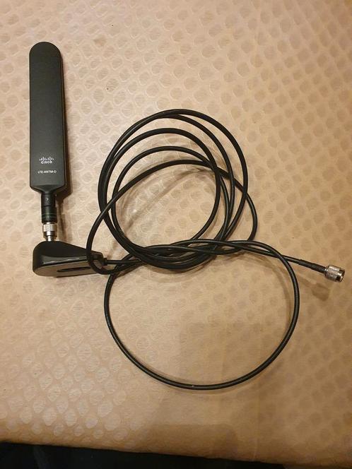 Cisco 4G/3G Omnidirectional Dipole Antenna Antenne, Computers en Software, WiFi-versterkers, Zo goed als nieuw, Ophalen of Verzenden
