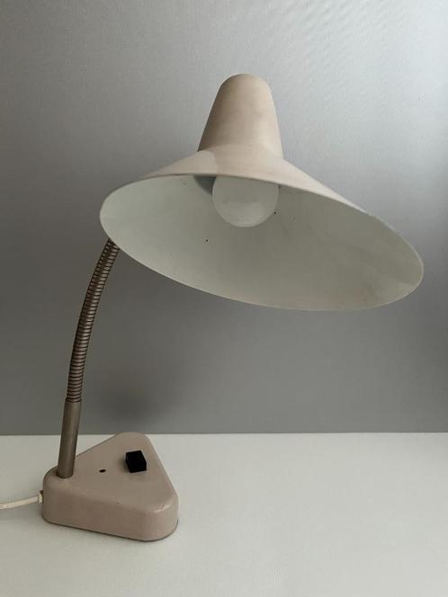 Hala jaren '60 bureaulampje, Antiek en Kunst, Antiek | Verlichting, Verzenden