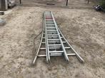 Aluminium drievoudige schuifladder, Doe-het-zelf en Bouw, Ladders en Trappen, Ophalen, Zo goed als nieuw
