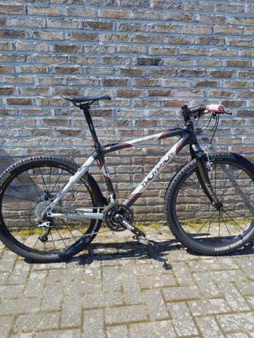 MTB Thomson Carbon. beschikbaar voor biedingen