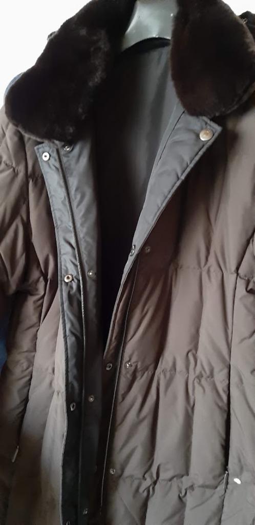 Maxi parka chaude en duvet Jobis like new M double face, Vêtements | Femmes, Vestes | Hiver, Comme neuf, Taille 38/40 (M), Noir