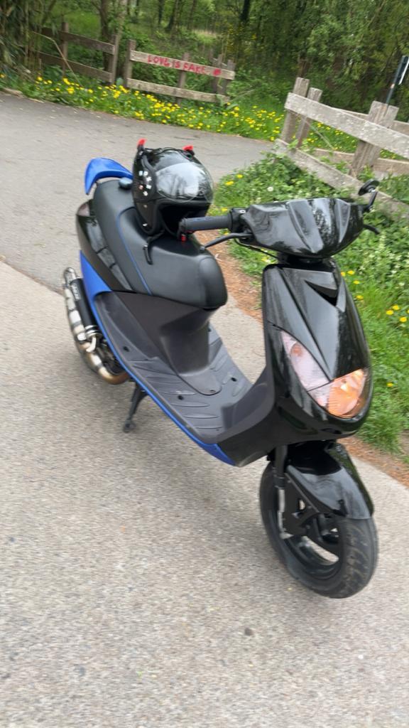 Peugeot vivacity 70cc, Fietsen en Brommers, Scooters | Peugeot, Gebruikt, Vivacity, Klasse A (25 km/u), Tweetakt, Ophalen