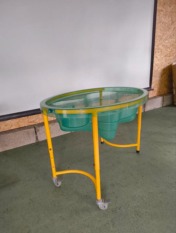 Water en zandtafel, Kinderen en Baby's, Speelgoed | Buiten | Zandbakken, Zo goed als nieuw, Ophalen of Verzenden