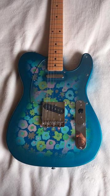 PRIJS VERLAGING.....FENDER telecaster beschikbaar voor biedingen