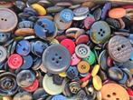 grand nombre de boutons, Hobby & Loisirs créatifs, Bouton ou Boutons, Enlèvement ou Envoi, Neuf