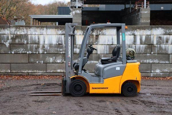 Veiling: Heftrucks, Zakelijke goederen, Machines en Bouw | Heftrucks en Intern transport, Heftruck, Diesel, Ophalen