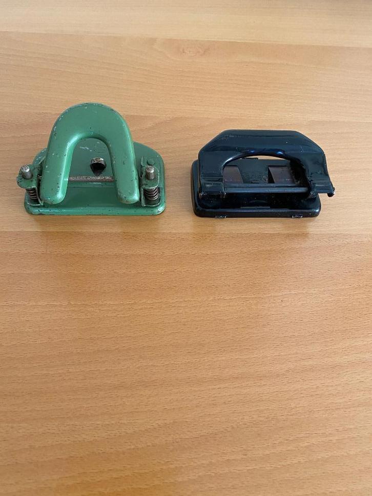 Vintage perforateurs, Diversen, Bureau-accessoires, Zo goed als nieuw, Ophalen of Verzenden
