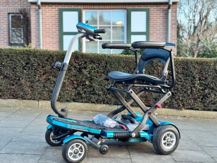 Plooibare Scootmobiel SKYLINE BRIO 4wiel Elektrische scooter, Diversen, Rolstoelen, Zo goed als nieuw, Elektrische rolstoel, Inklapbaar