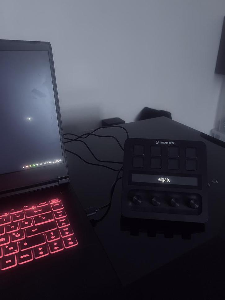 Elgato Stream Deck+, Computers en Software, Laptopstandaarden, Zo goed als nieuw, Ophalen of Verzenden