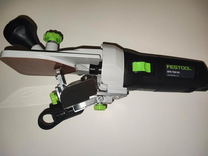 FESTOOL  OFK 700EQ-PLUS KANTENFREES NIEUW!!!, Doe-het-zelf en Bouw, Gereedschap | Zaagmachines, Nieuw, Ophalen of Verzenden