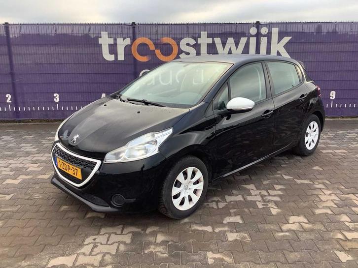 2015 - Peugeot - 208 - 1.0 PureTech LIKE - Personenauto, Auto's, Peugeot, Bedrijf, Overige brandstoffen, Euro 5, Stadsauto, Handgeschakeld