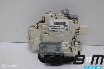 Portierslot rechtsachter Audi A4 B7 8E0839016AA beschikbaar voor biedingen